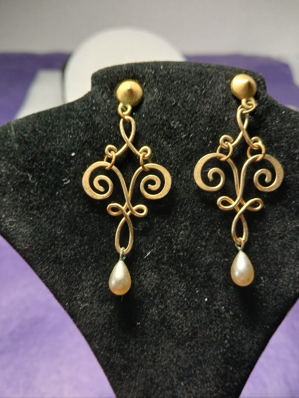 Vintage Gold Scrollwork Drop Earrings with Pearl Teardrop - Unknown Brand EUC
